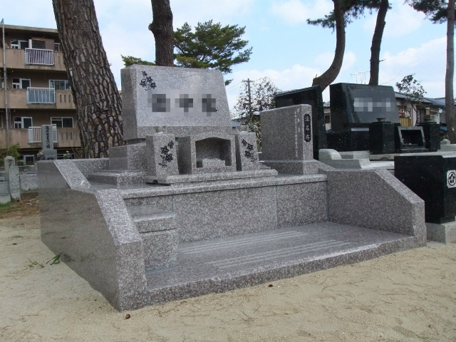 建立例 墓石02