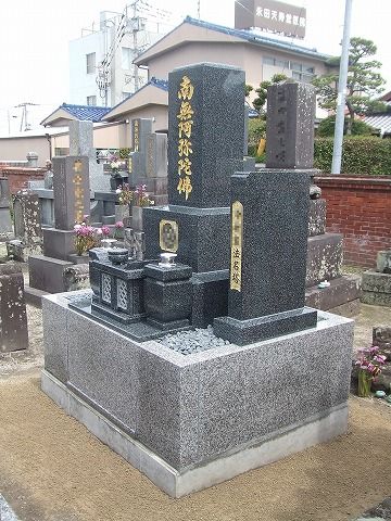 建立例 墓石05