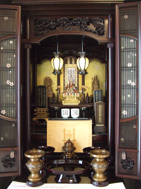金仏壇 唐木仏壇 供養